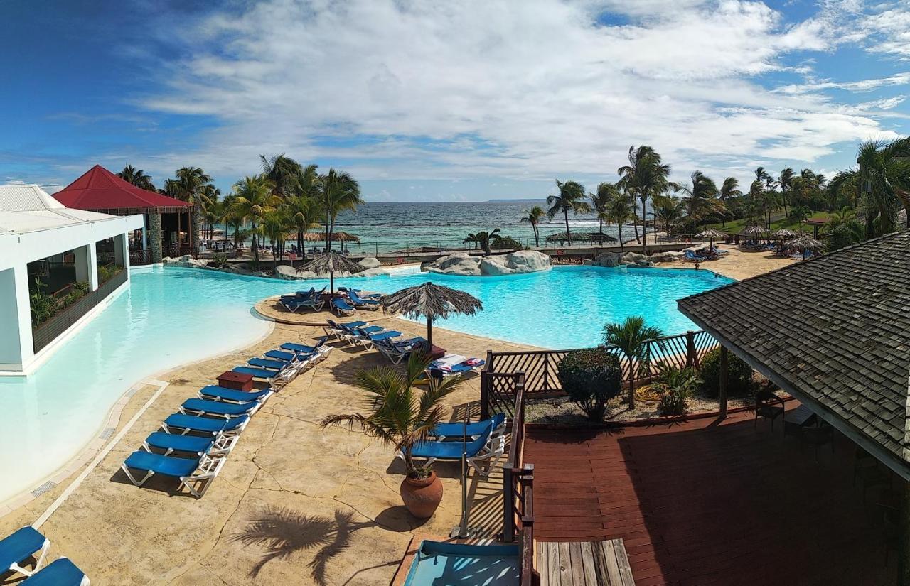 Studio Avec Grande Piscine, Plage Cannelle Caraibes Saint-Francois  Exterior foto